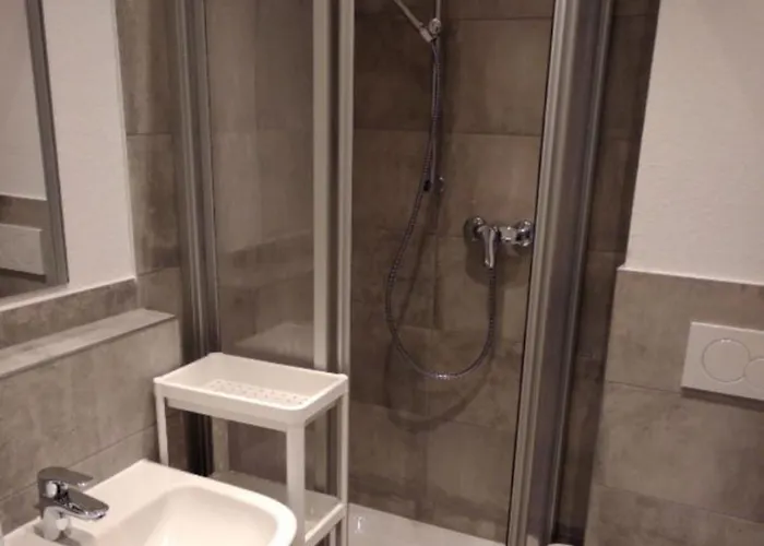 Suma 10min From Railstation Coblenza